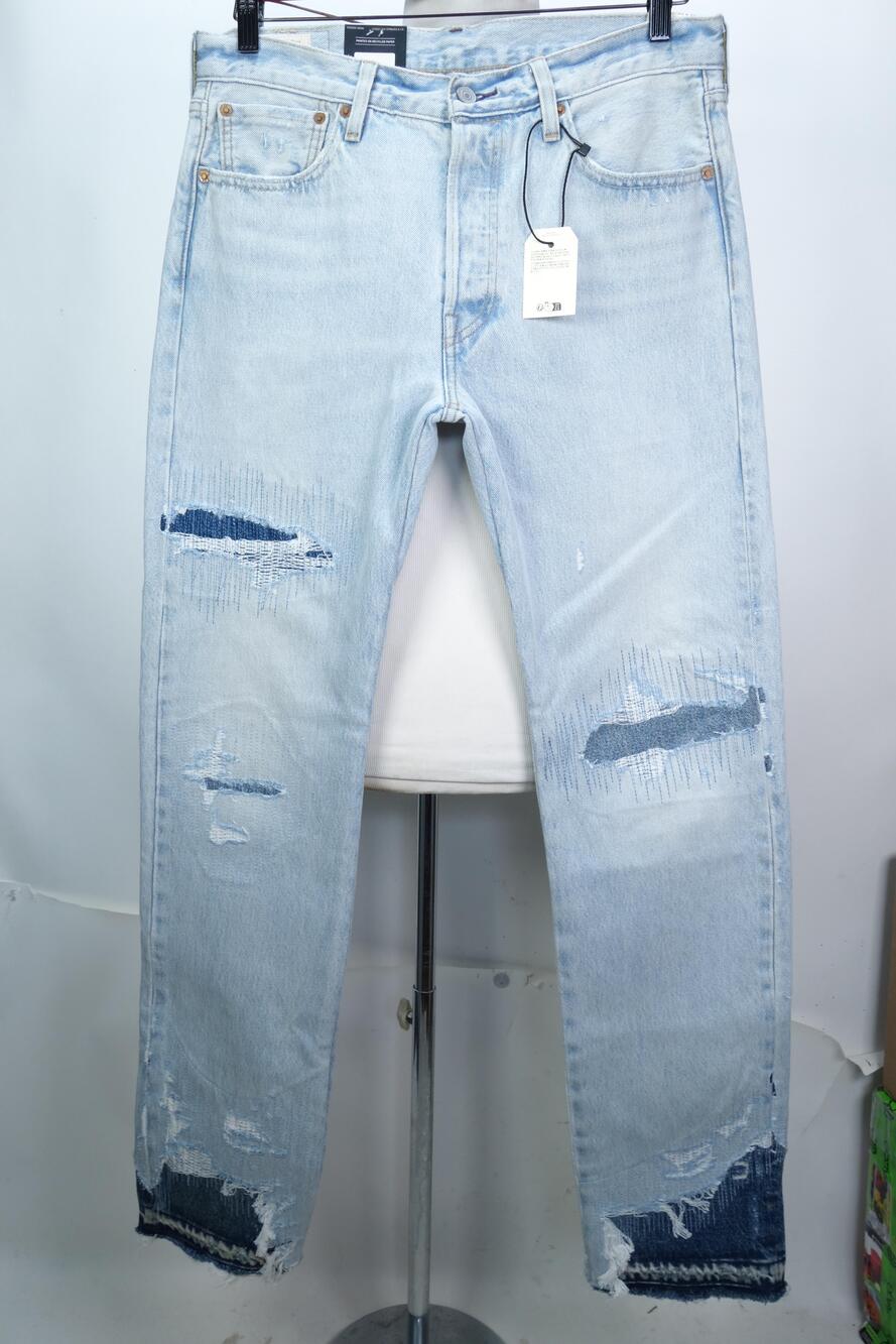 Levis Premium 501 Jeans Mens 33x32 Light Wash Blue Patchwork Distressed Denim